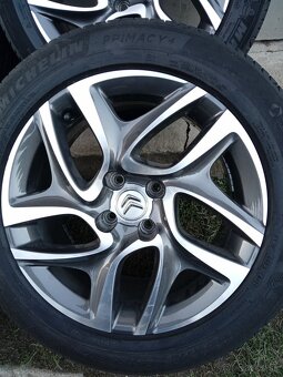 Citroen 17"4x108..215/55 R17 .. snímače originál hliníkové - 3