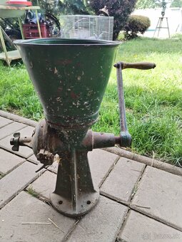 Mlynček ,srotak na obilie - 3