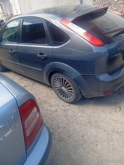Predám Ford Fokus - 3
