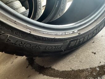 245/45r19 - 3