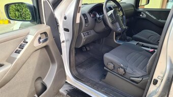 Nissan Pathfinder 2,5dci 4x4 128kw - 3