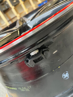 Predam 4x alu disky ako nove Mercedes AMG 18" - 3