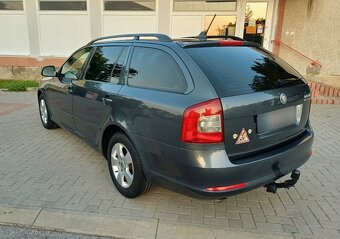 Škoda Octavia Combi 2 Facelift 1.6TDi 77Kw R.V.03/2011 - 3