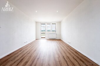 ČERSTVÁ REKONŠTRUKCIA S BONUSOM-3-izbový byt - 3