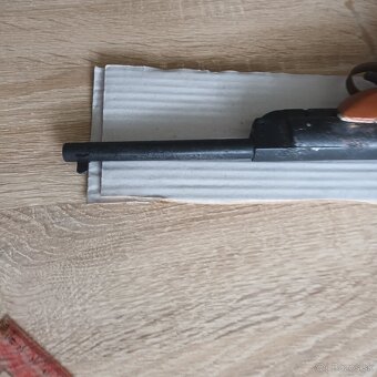 Vzduchovka pistol - 3