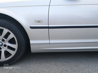 Predám BMW 320i e46 - 3