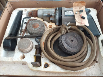 Vŕtačka Combi UM 120D - 3