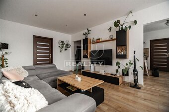 Na predaj 3 izbovy byt Chynorany - 3