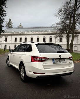 ŠKODA SUPERB COMBI 2.0TDi AUTOMAT - 3