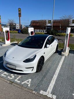 Tesla model 3 long range refresh - 3