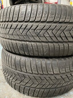 Pneu R21 275/40 Pirelli Scorpion - 3