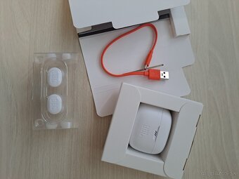 JBL Tune Buds, Biele - 3