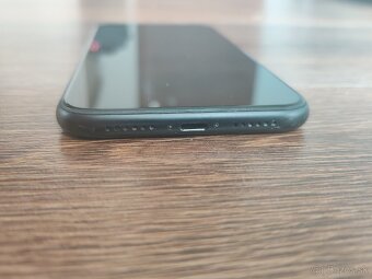Apple iPhone XR 64GB Čierny - 3