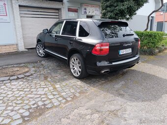 Porsche Cayenne 4.8 S - 3