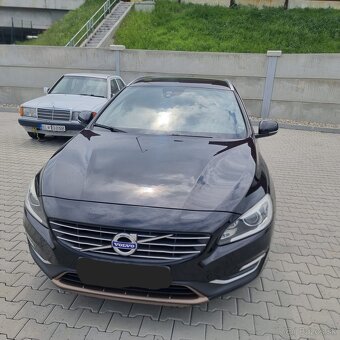 Volvo V60 – benzín + CNG - 3