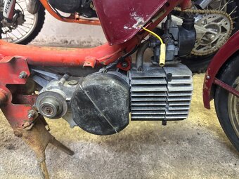 Motor babeta 210 - 3