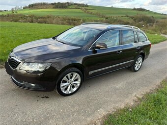 Superb 2.0TDI 125KW DSG - 3