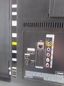 Predám LCD Samsung UE 50HU6900 U smart,wifi 50"/125cm/ - 3