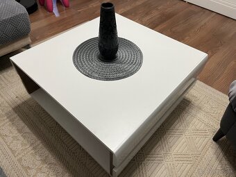 Konferencny stolik - 3