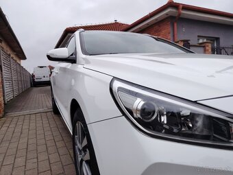 Hyundai i30 cw 1.6crdi SK 1.maj. - 3