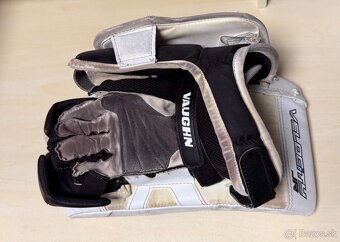 Vyrážačka a Lapačka Vaughn Velicity V9 - Junior - 3