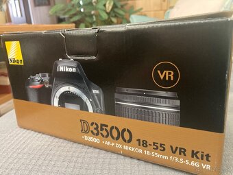 Nikon D3500 + 18–55mm VR + 70–300mm VR – ako nový - 3