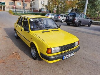 Škoda 120 GLS - 3