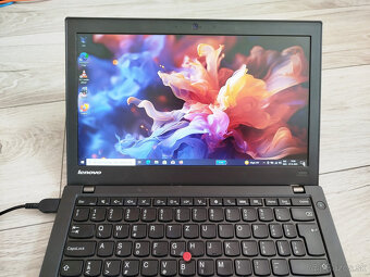notebook 12.5" Lenovo - Core i5-4300u, 8GB, 256GB SSD, W10 - 3