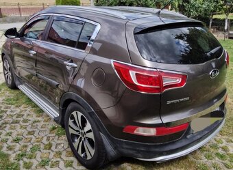KIA SPORTAGE 2.00 CRDI AWD 100KW 2012R.V. - 3