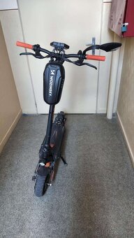 Elektrická kolobežka Kugoo KuKirin G2 Master - 3