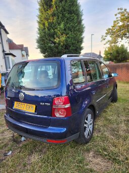 Vw Touran DSG 2.0TDI - 3