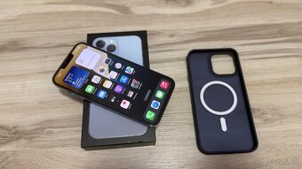Vymenim iPhone 13 Pro Max modrej farby ako novy - 3