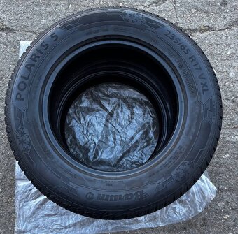Zimné pneumatiky 235/65 R17 Barum Polaris 5 - 3