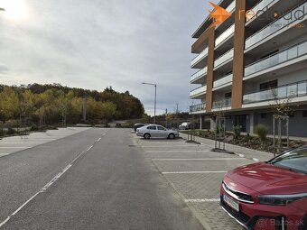 NA PREDAJ SPEVNENÁ PLOCHA - PARKOVACIE MIESTO, PANORAMA, KOŠ - 3