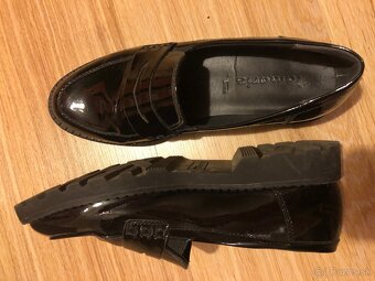 Tamaris lakované topánky - 3