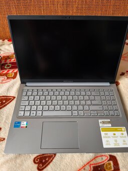 Asus Vivobook 15 - 3