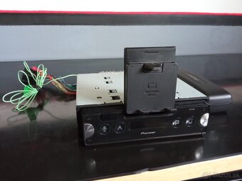 Autorádio Pioneer - 3