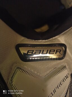 Hokejové chrániče - 3