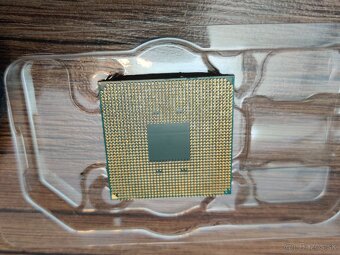 AMD Ryzen 5 3500x 6jadier - 3