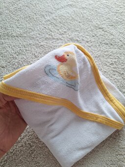 Balíček oblečenia 0-6m pre dievcatko - 3