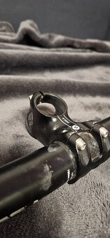 Karbonove riaditka + predstavec - 3