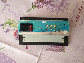 Predam 1 din 9 pal radio MP5 - 3