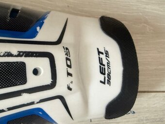 Hokejová výstroj - 3