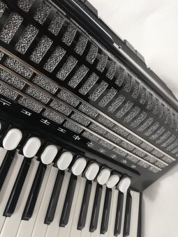 akordeon Weltmeister Topas IV 96 basovy - 3