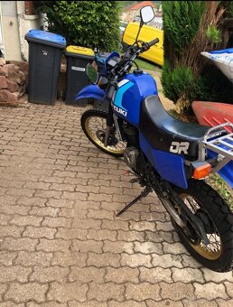 Suzuki DR 650 - 3