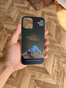 The North Face kryt na iPhone 12, iPhone 13 a iPhone 14 - 3