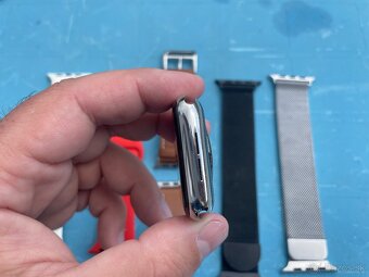 Apple watch Series 5 - stainless steel - 44 mm - 3