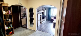 Zrekonštruovaný 3-izbový byt s parkovacím miestom v Žiari na - 3