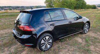 Predám Volkswagen e-Golf - 3