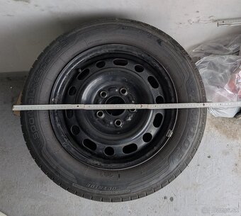 Kolesa z Mazdy 3 195/65 R - 3
